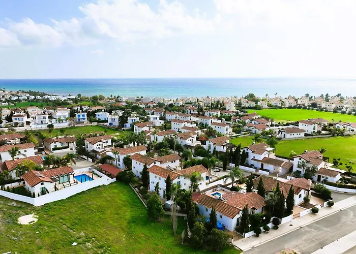 Villa Everly